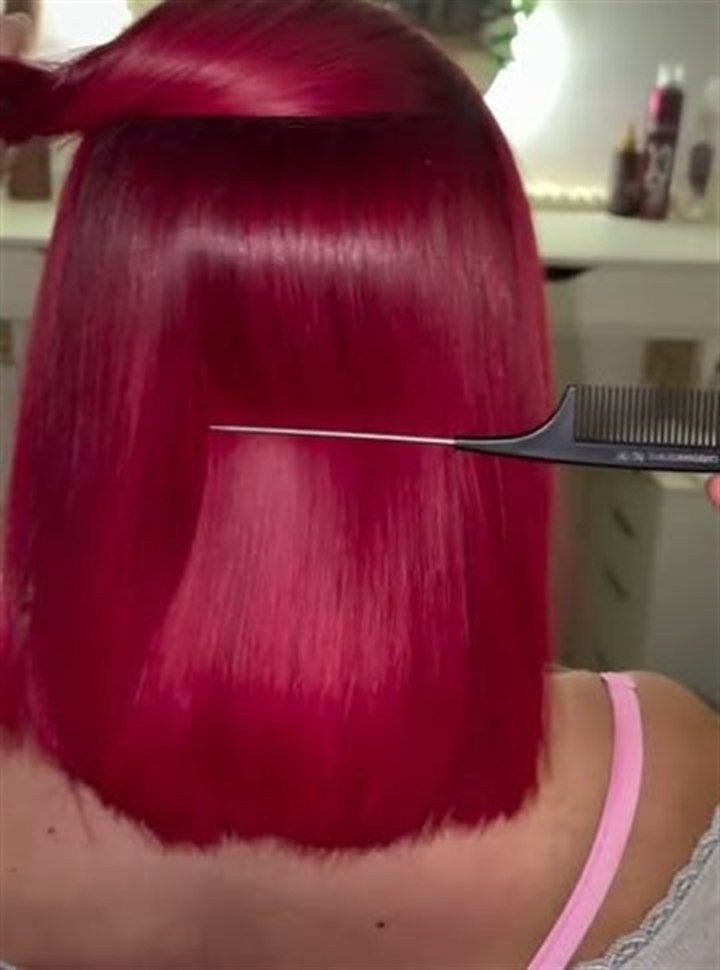 Alisado en pelo rojo